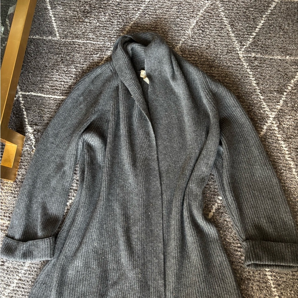 Neiman Marcus Gray Knit Cardigan Sweater